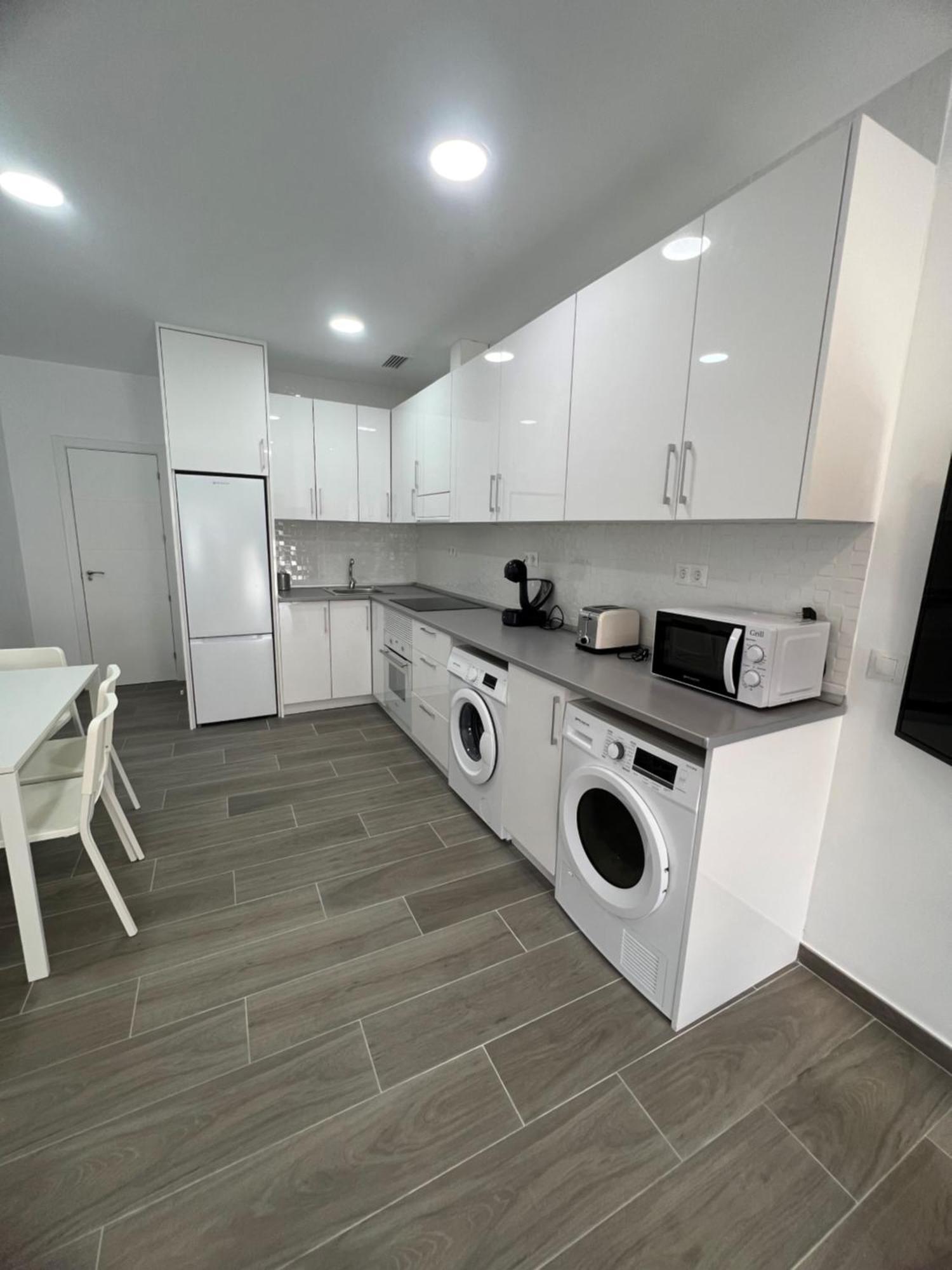 Apartamentos Montalvo Metropolis A Torremolinos Esterno foto
